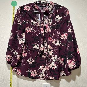 Large Adrienne Vittadini Blouse Brand New